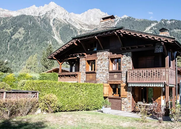 Bel Duplex A Avec Poele A Bois, Wifi, Parking - Fr-1-343-166 * Chamonix