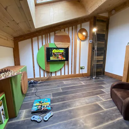 Bel Duplex A Avec Poele A Bois, Wifi, Parking - Fr-1-343-166 شقة شامونكس